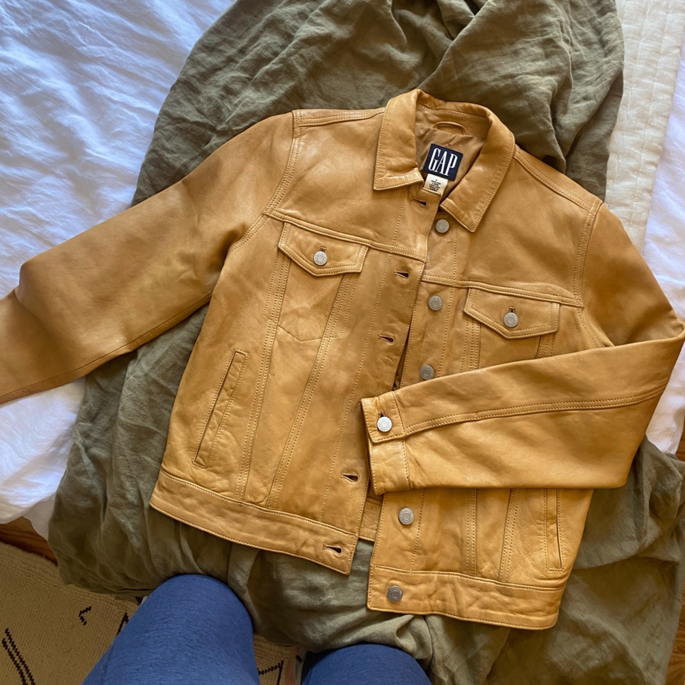 leather 90’s GAP jacket